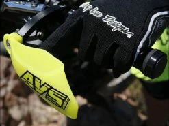 AVS Racing Protège Mains VTT MTB Hand Guard Design -Composants VTT Soldes Magasin avs racing protege mains vtt mtb hand guard design 2