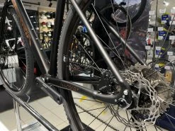 Berria Bikes BERRIA Belador Allroad HP Vélo Gravel Gold Ivory/Black Ebony 2023 -Composants VTT Soldes Magasin berria belador allroad hp velo gravel gold ivoryblack ebony 2023 5