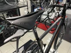 Berria Bikes BERRIA Belador Allroad HP Vélo Gravel Gold Ivory/Black Ebony 2023 -Composants VTT Soldes Magasin berria belador allroad hp velo gravel gold ivoryblack ebony 2023 6