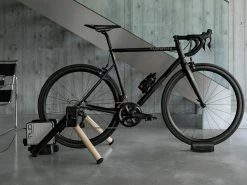 ELITE Home Trainer Tuo Connecté 9 ELITE Home Trainer Tuo Connecté -Composants VTT Soldes Magasin elite home trainer tuo connecte 2