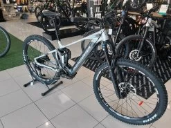 MONDRAKER Crafty R 29 VTTAE Racing Silver-graphite 2022 -Composants VTT Soldes Magasin mondraker crafty r 29 vttae racing silver graphite 2022 6