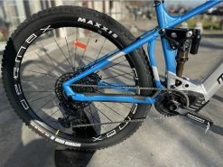 MONDRAKER Crafty RR 29 VTTAE Marlin Blue-Racing Silver 2022 -Composants VTT Soldes Magasin mondraker crafty rr 29 vttae marlin blue racing silver 2022 7