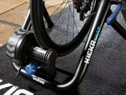 WAHOO FITNESS Home Trainer Kickr Snap Smart Compatible Kickr Climb -Composants VTT Soldes Magasin wahoo fitness home trainer kickr snap smart compatible kickr climb 3